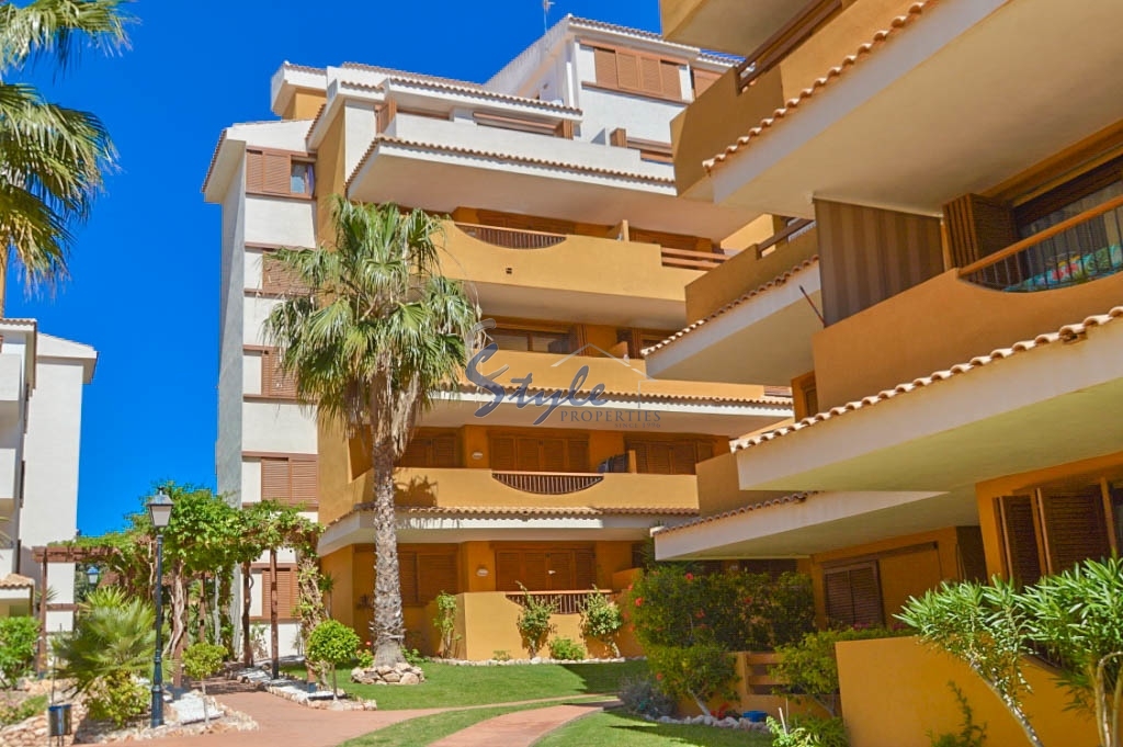 Resale - Apartment - Punta Prima - La Entrada