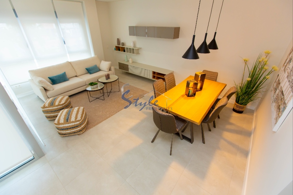 Nuevo - Apartamento - Villamartin