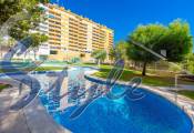 Apartments for sale close to the Campoamor beach in the Altos de Campoamor complex.