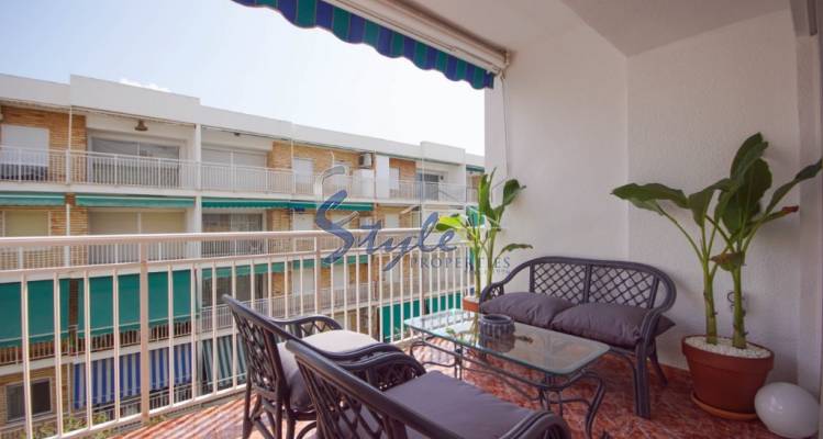 Apartment first line in Punta Prima, Orihuela Costa, Costa Blanca, Spain