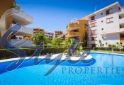 Apartments for sale by the sea in the gated complex of Parque Recoleta, Punta Prima, Orihuela Costa, Costa Blanca, Spain