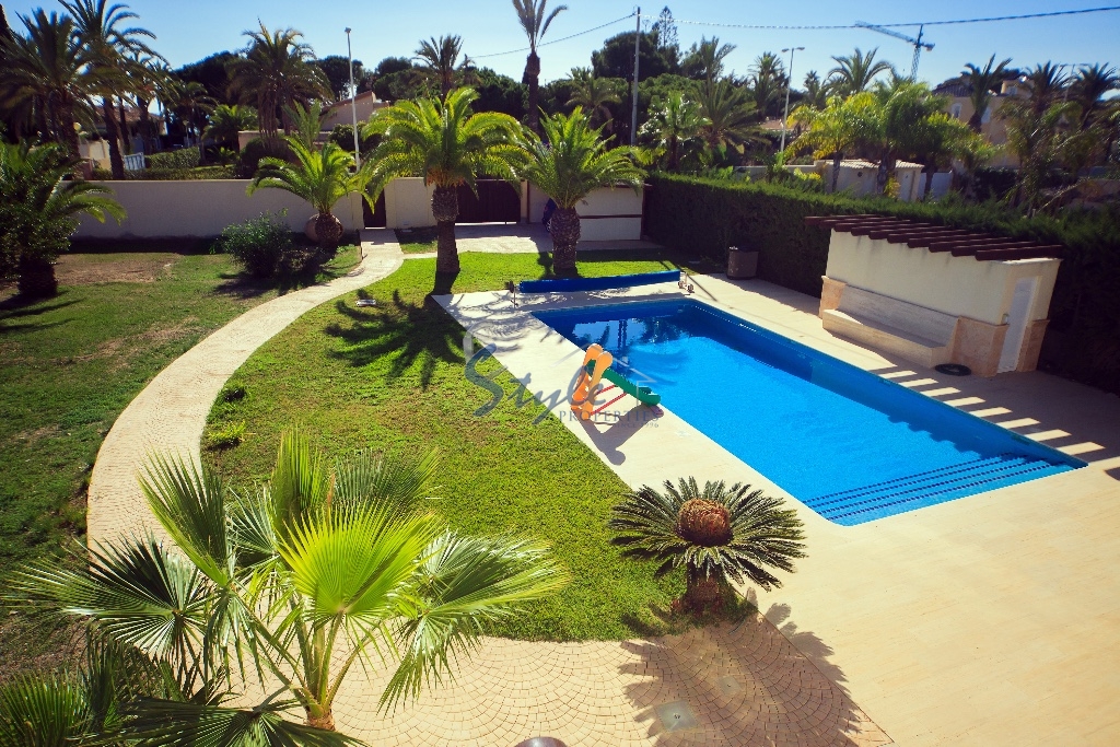 Reventa - Villa - Cabo Roig