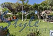 Resale - Villa - La Zenia