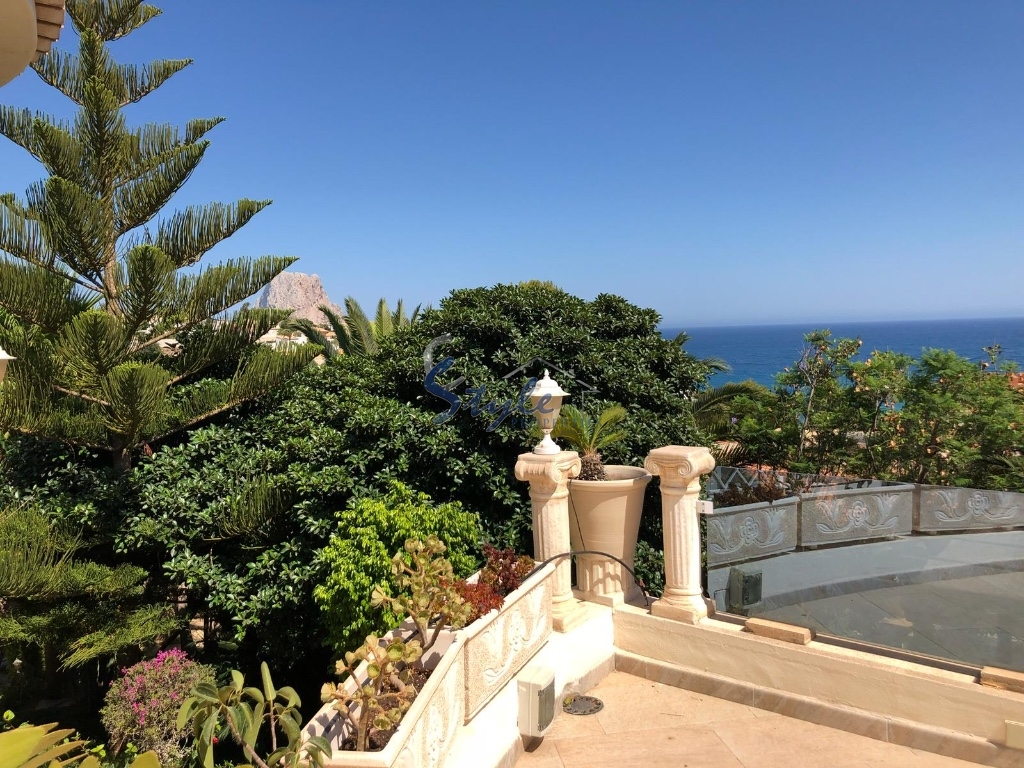 Resale - Villa - Calpe