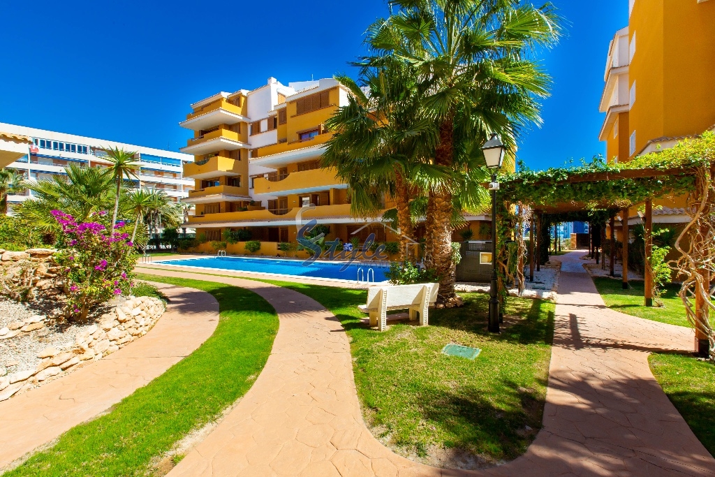 Apartment for sale in La Entrada, Punta Prima, Orihuela Costa, Costa Blanca, Spain