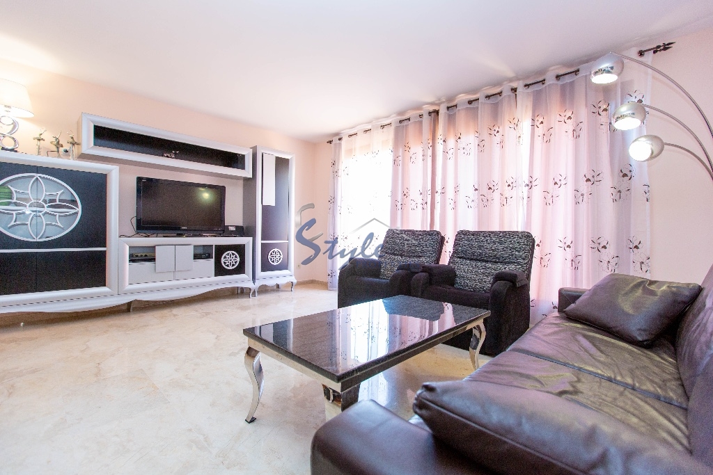 Resale - Apartment - Punta Prima