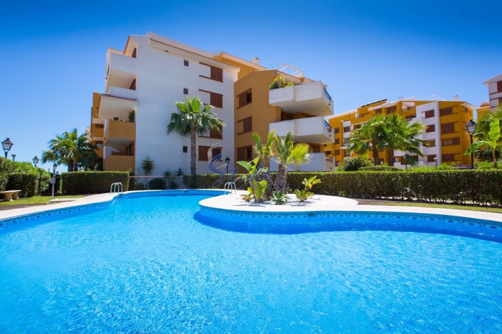 Apartamento con vistas al mar en Panorama Parque, Punta Prima, Torrevieja, Alicante, Costa Blanca