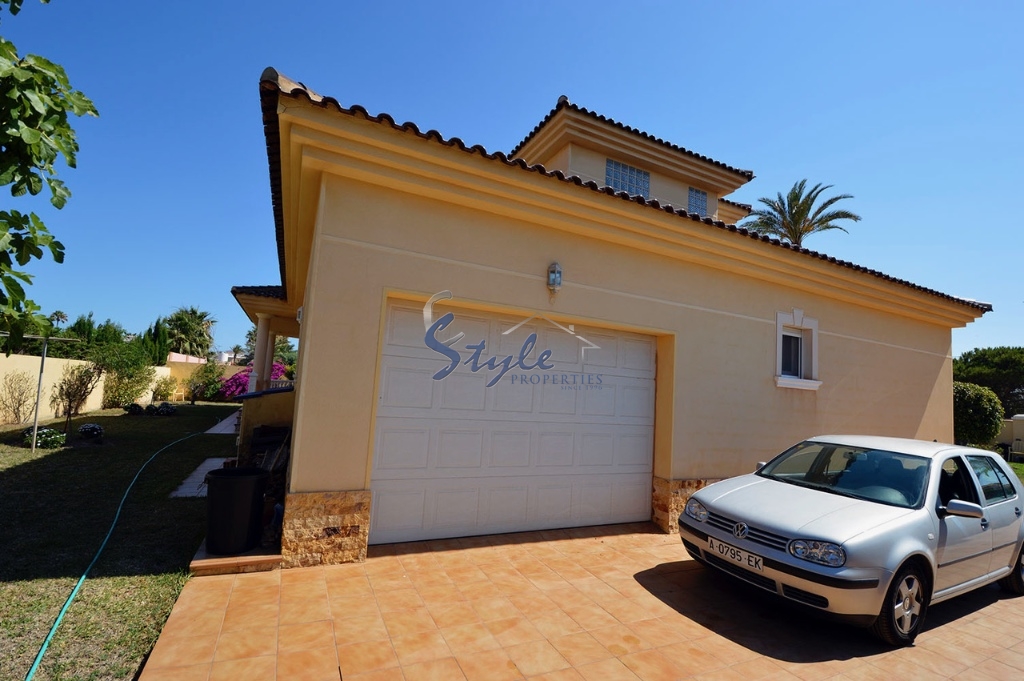 Resale - Luxury Villa - Cabo Roig