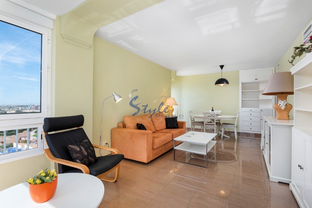 Resale - Apartment - Campoamor