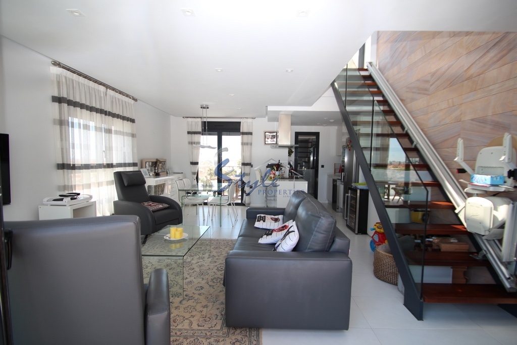 Luxury penthouse with sea views in urbanization Bioko II in Mil Palmeras, Costa Blanca, Spain