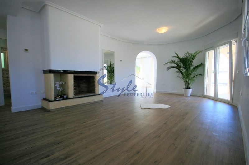 Resale - Luxury Villa - Playa Flamenca