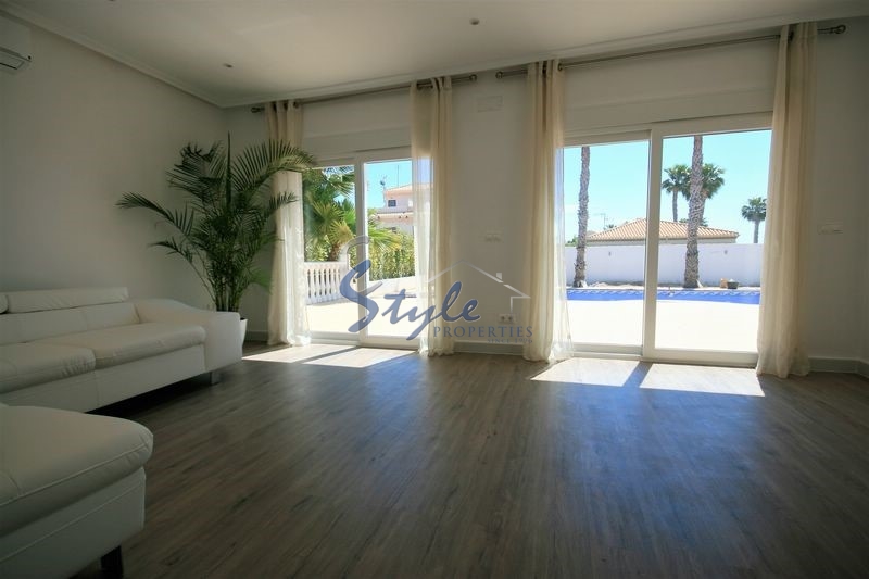 Resale - Luxury Villa - Playa Flamenca