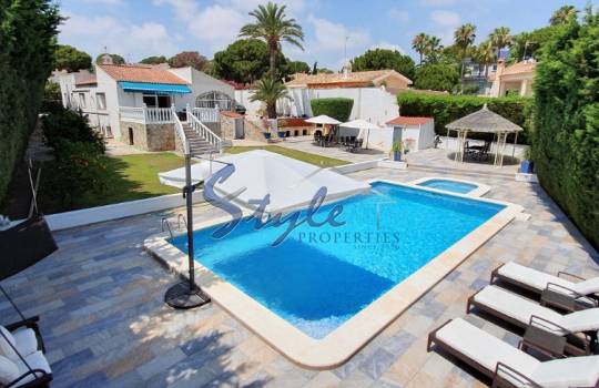 Villa - Reventa - Los Balcones, Torrevieja - Los Balcones