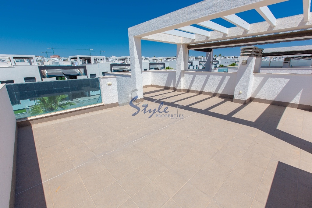 Atico nuevo en venta Oasis Beach Punta Prima, Alicante, Costa Blanca.ID3101