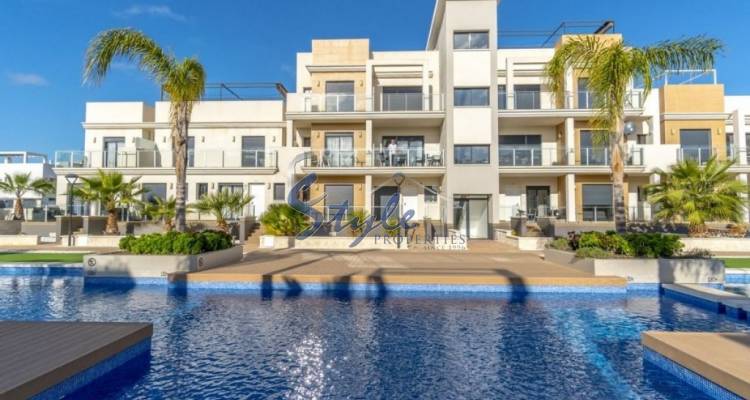 Se Vende Duplex en perfectas condiciones en La Zenia a 1 km de las playas Orihuela