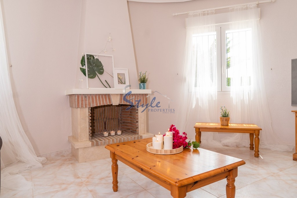 Resale - Villa - Playa Flamenca