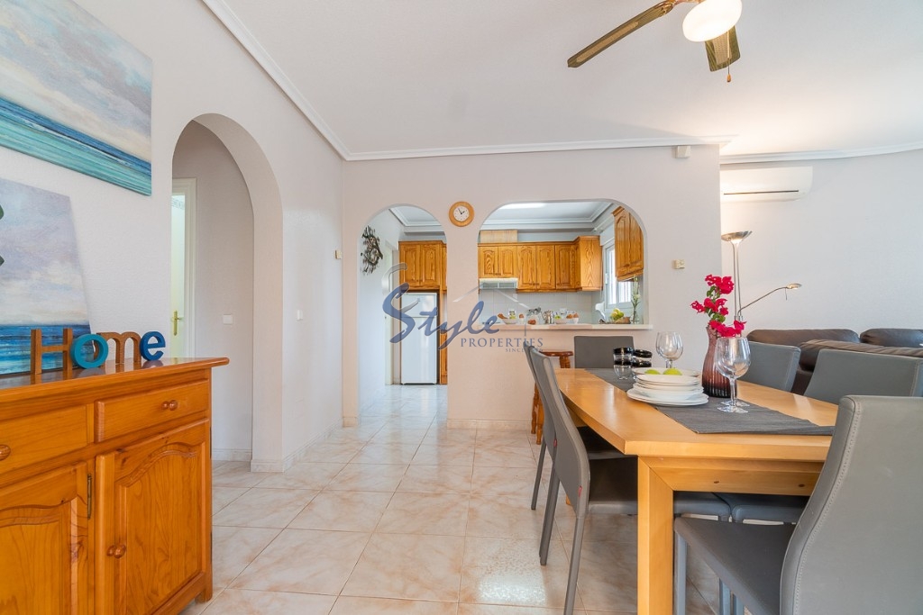 Reventa - Villa - Playa Flamenca