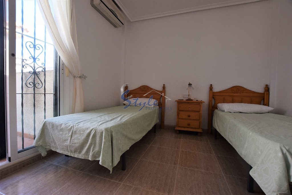 Reventa - Casa pareada - Villamartin - Las Filipinas