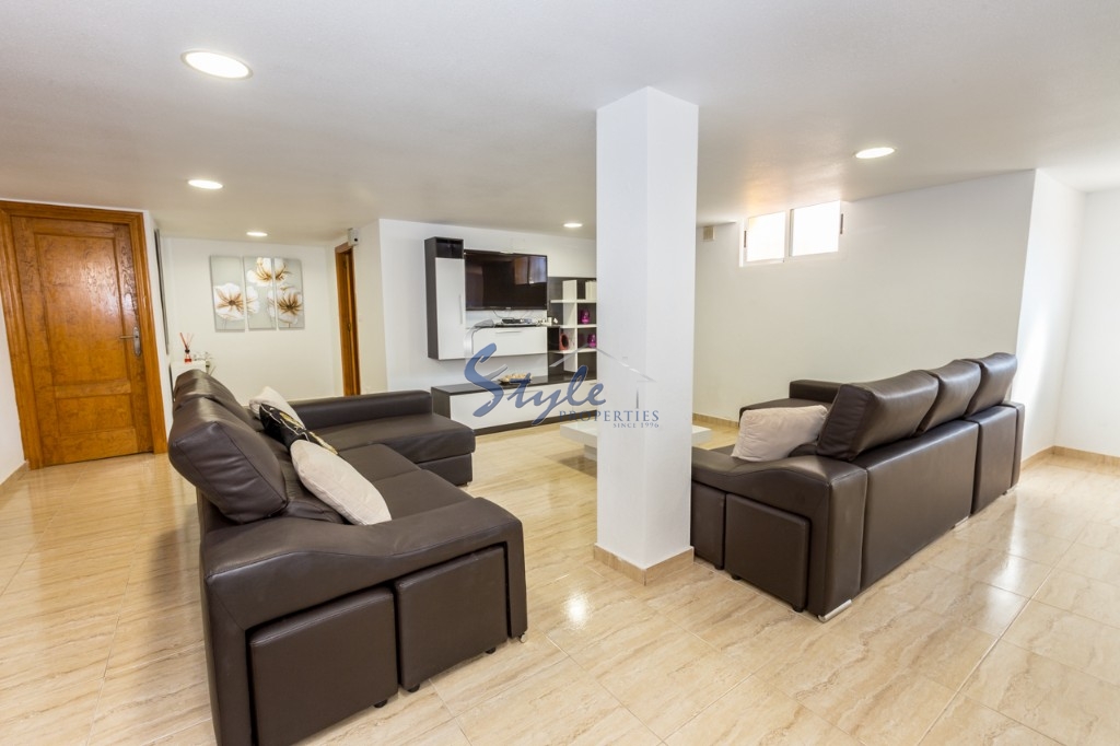 Resale - Villa - La Zenia