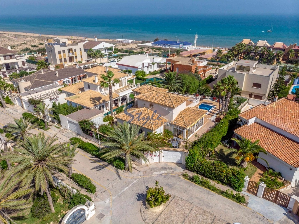 Resale - Villa - La Mata - Molino Blanco