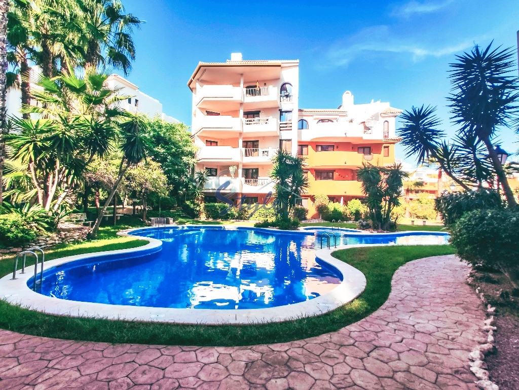 Apartamentos junto al mar en urbanización Panorama Park en Punta Prima, Costa Blanca España