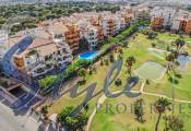 Resale - Apartment - Punta Prima