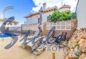 Resale - Villa - Cabo Roig