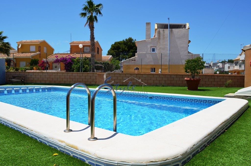 Reventa - Villa - Los Balcones, Torrevieja - Los Balcones