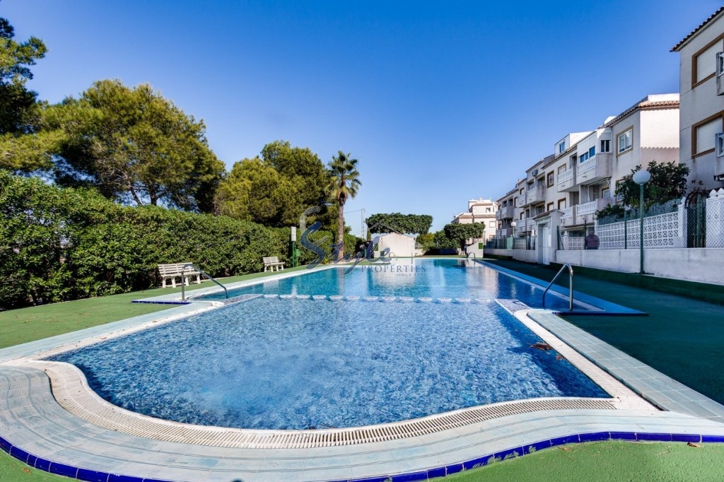 Resale - Apartment - La Mata - La Mata Torrevieja