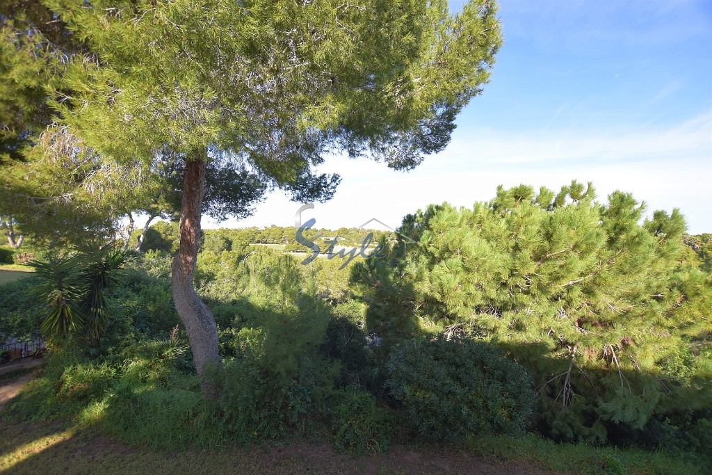 Resale - Apartment - Villamartin