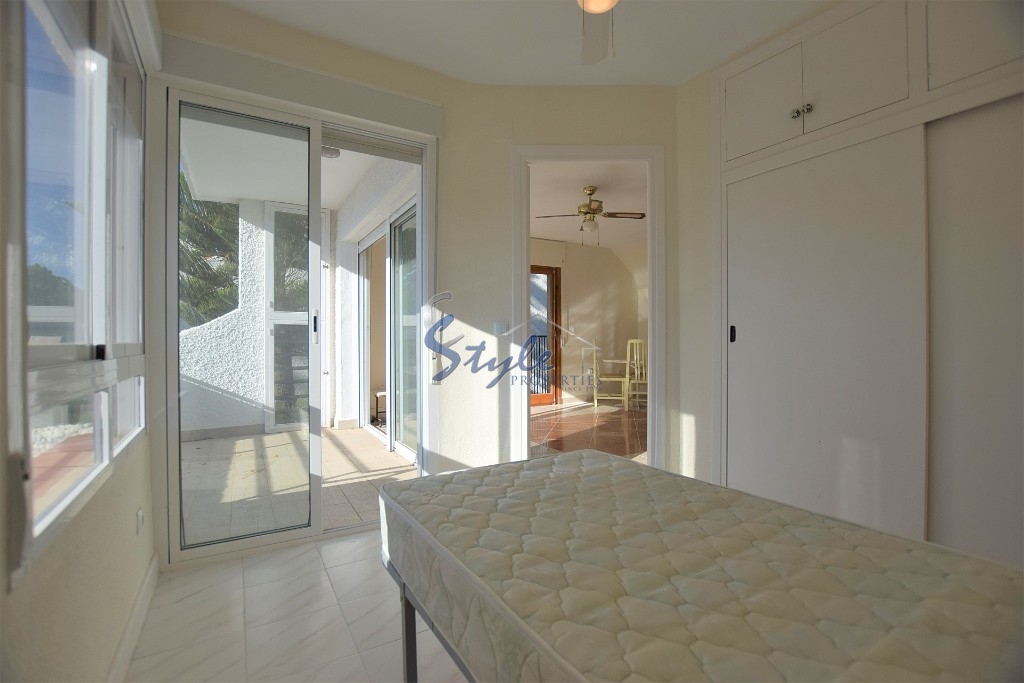 Resale - Apartment - Villamartin