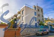 Apartamento con vistas al mar en venta en La Veleta, Torrevieja, Alicante