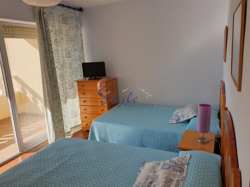 apartamento con 2 terrazas en venta cerca de la playa en La Mata, Torrevieja
