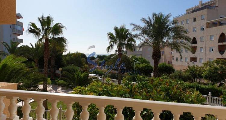 apartment with 2 terraces for sale near the beach in La Mata, Torrevieja