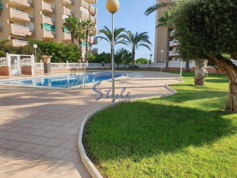 Resale - Apartment - La Mata - La Mata Torrevieja