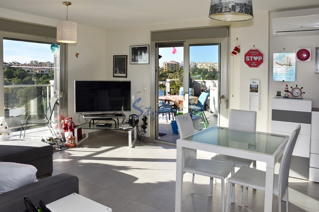 sell a modern apartment with stunning views in La Fuente, Orihuela Costa
