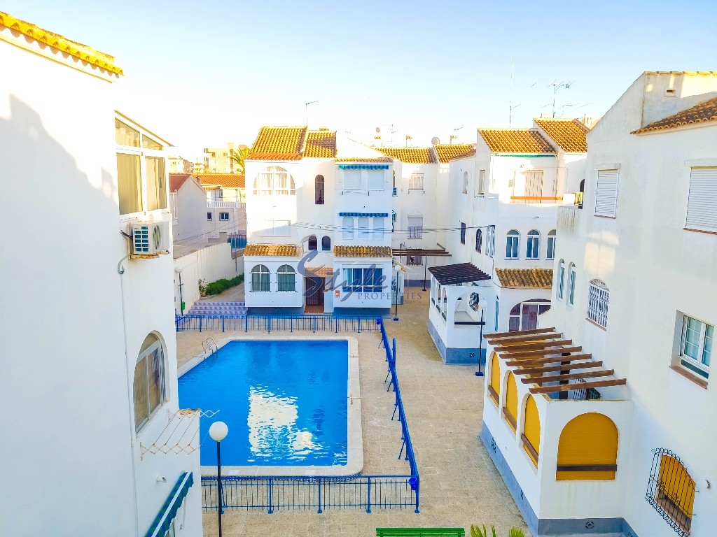 Resale - Apartment - Torrevieja - Playa De Los Náufragos