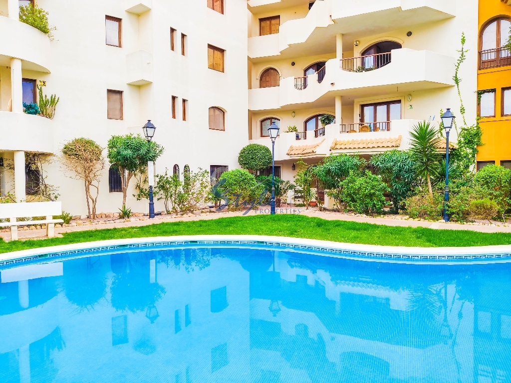 Resale - Apartment - Punta Prima