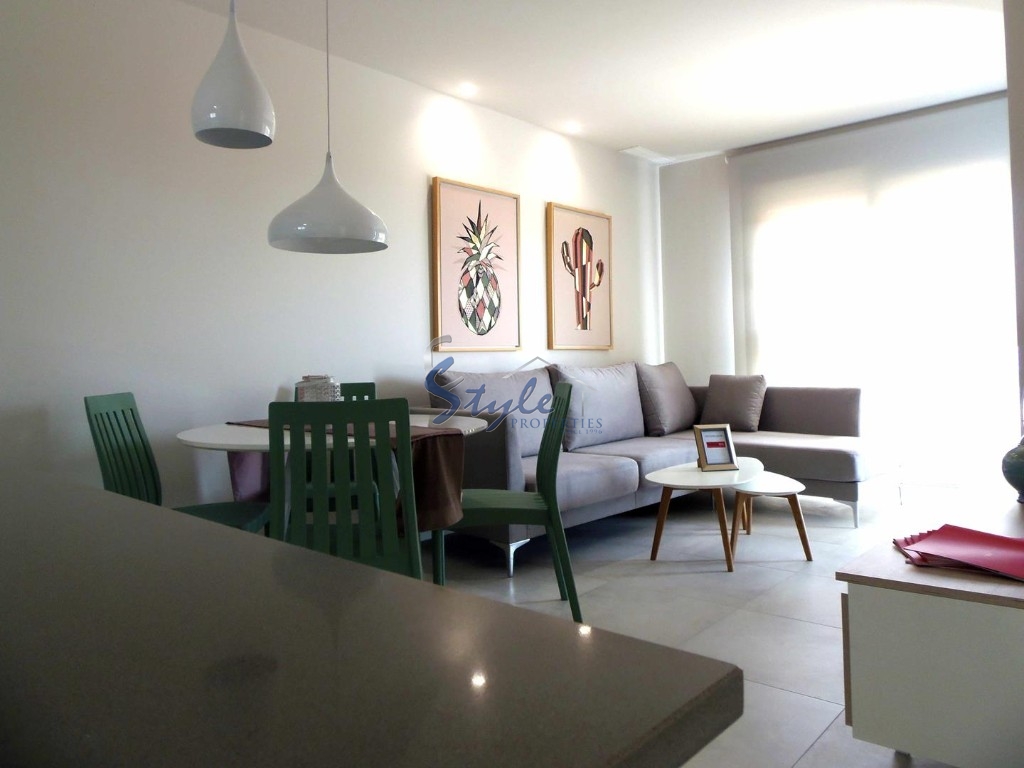 Nuevo - Apartamento - Mil Palmerales - Mil Palmeras