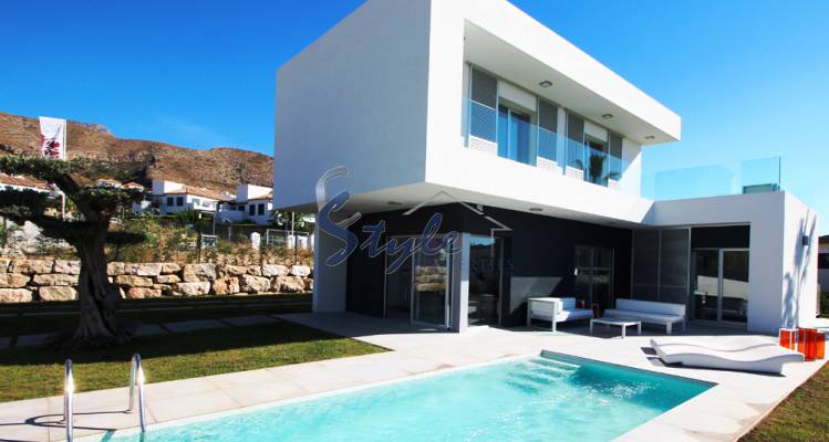 Buy Villa in Benidorm close to the beach. ID ON1130_33