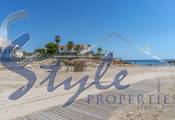 Resale - Villa - Cabo Roig