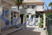 Buy Villa in Playa Flamenca close to the beach. ID 4490