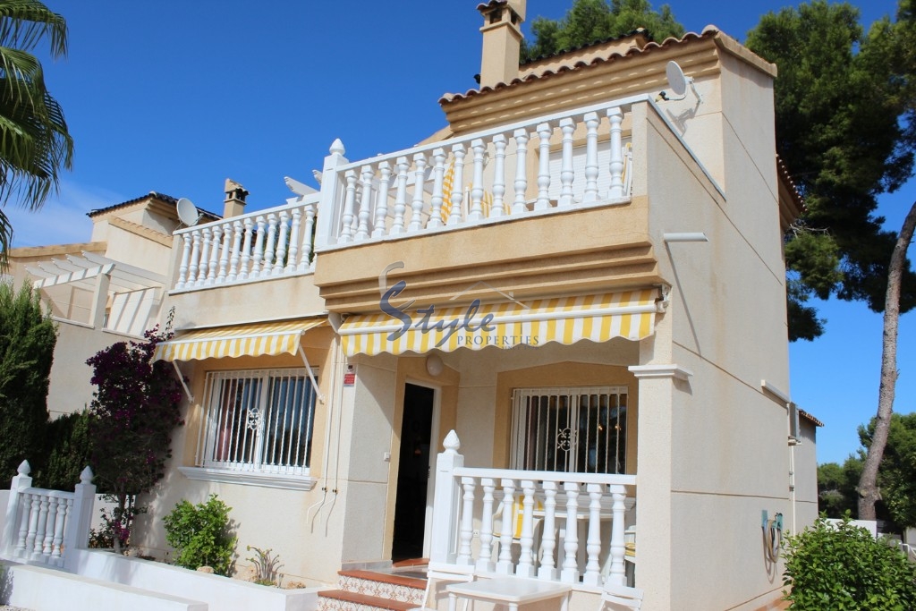 Resale - Villa - Villamartin