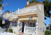 Resale - Villa - Villamartin