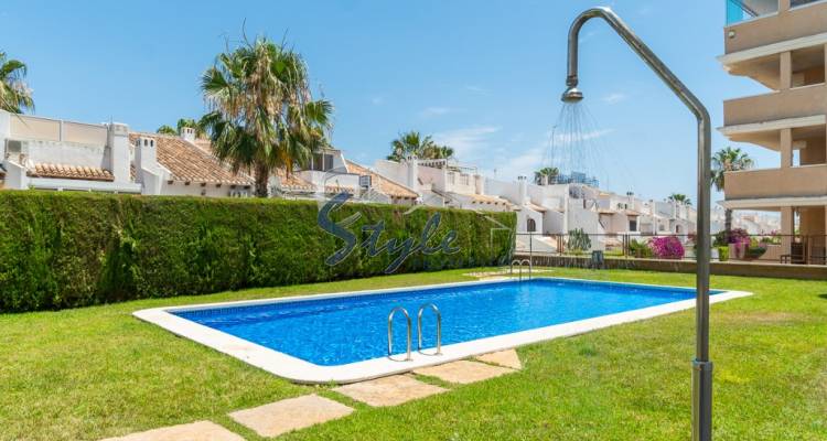 Buy apartment in Costa Blanca close to sea in Cabo Roig. ID: 4496