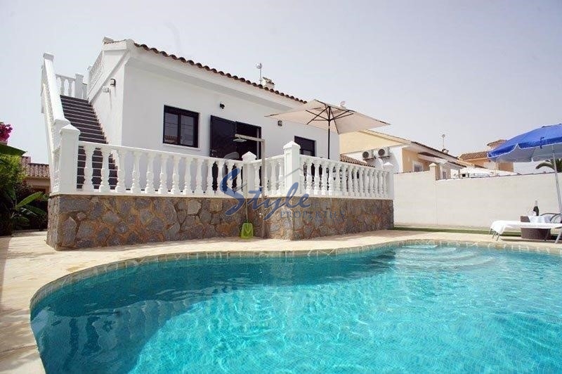 Reventa - Villa - Playa Flamenca