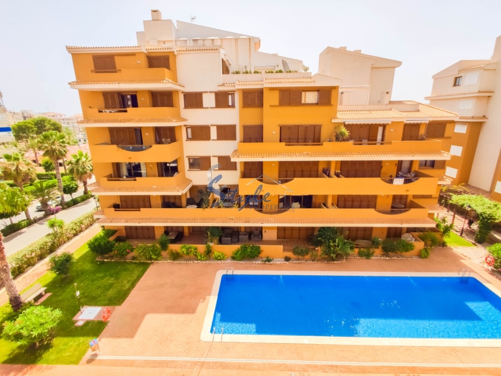 Resale - Apartment - Punta Prima - La Entrada