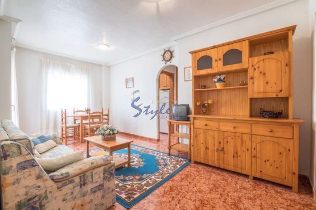 Buy apartment in Costa Blanca close to the sea in Torrevieja. ID: 4515