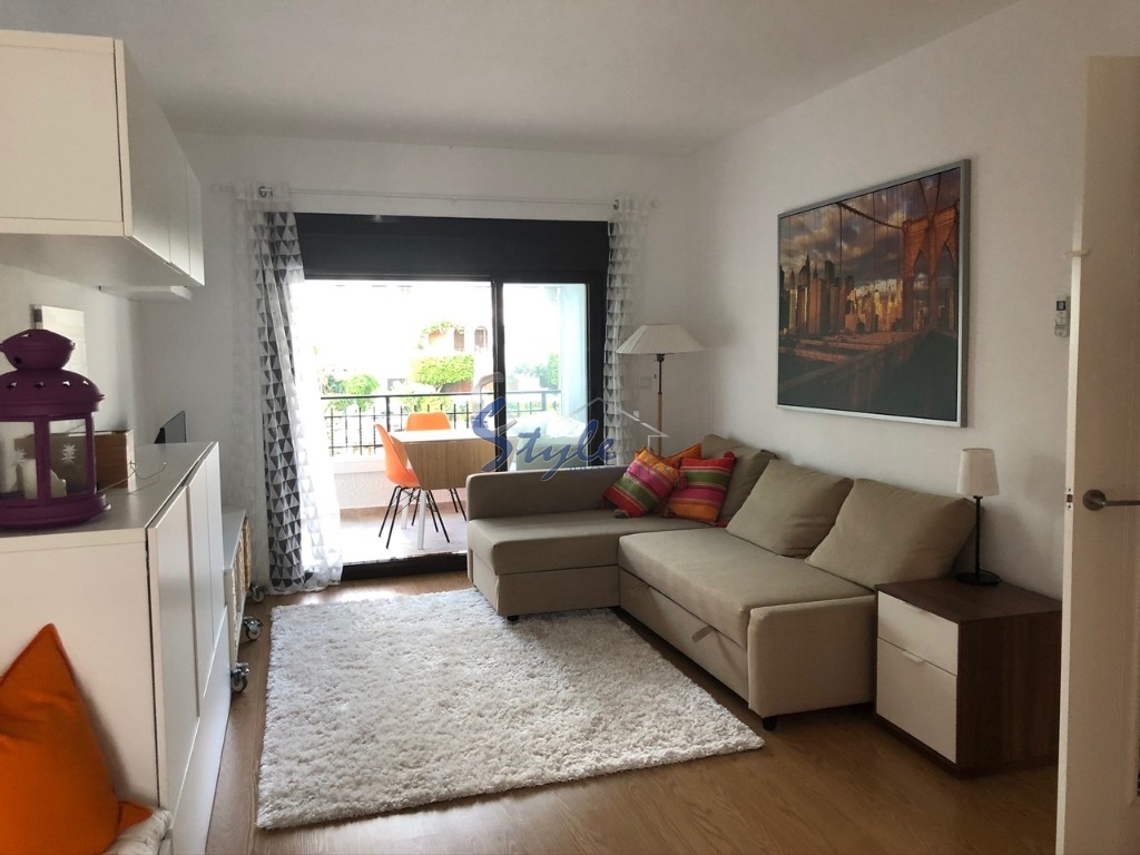 Comprar Apartamentos en Cabo Roig cerca del mar. ID 4522