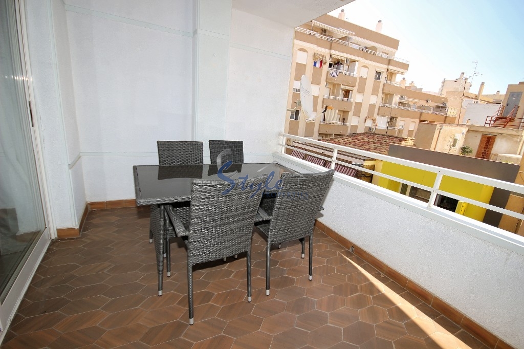 Buy apartment with tourist license in Costa Blanca close to the sea in Torrevieja. ID: 4523